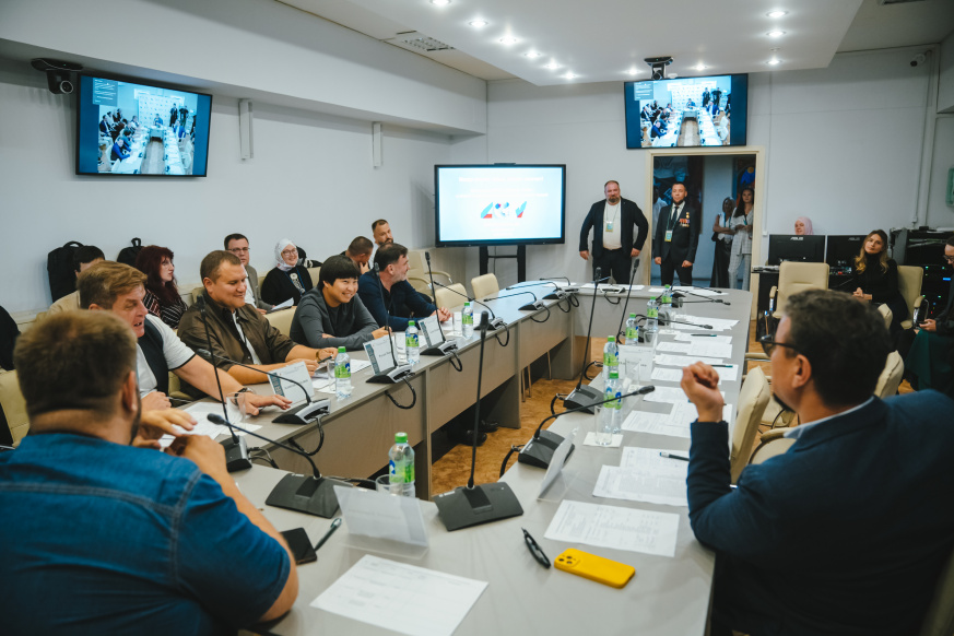 Кинопроектсен  питчингӗ
