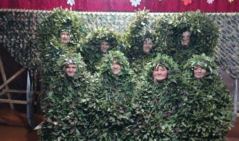 Хӗрлӗшурсем салтаксем валли «Арçури» ятлă костюм çыхаççӗ