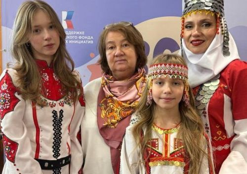 Степановсен çемйи чăваш юмахӗпе паллаштарнă
