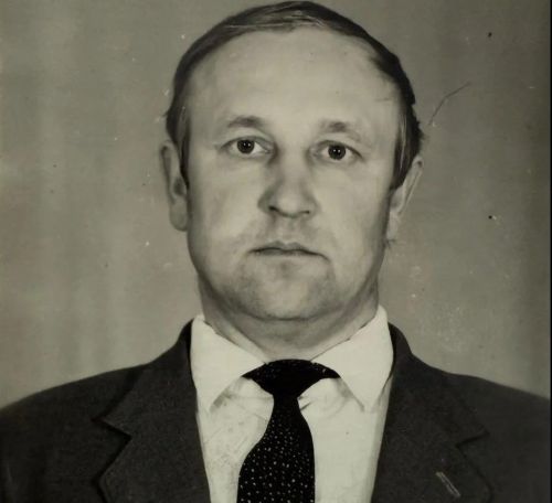 Петр Захаровăн кӗнекине тăванӗсем кăларчӗç