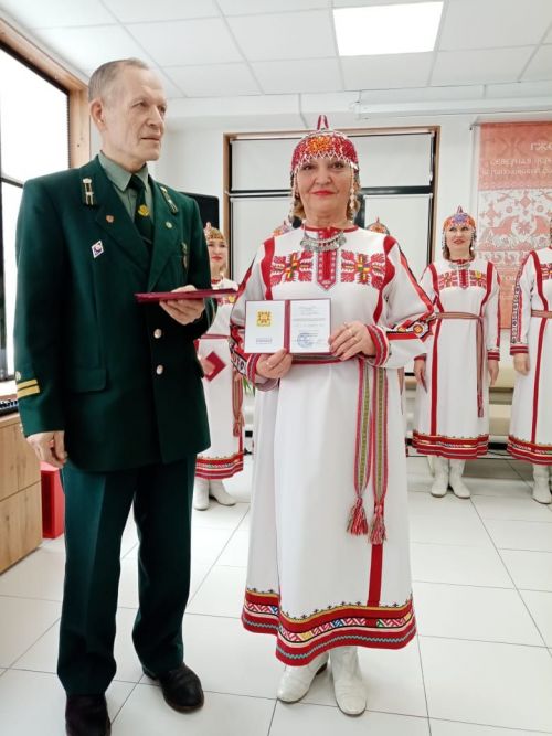ВĂРМАНÇĂ ÇЕÇ МАР