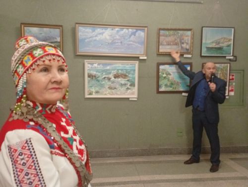Севастопольте чăваш ӳнерçин ӳкерчӗкӗсен куравӗ уçăлнă