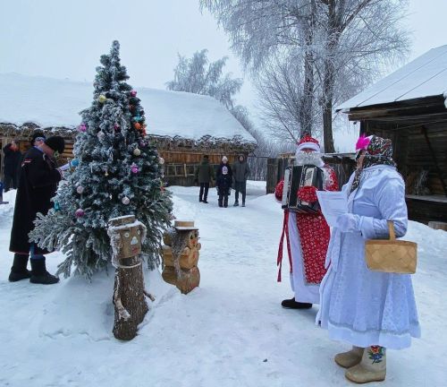 Хӗл Мучи резиденцийӗ хӑнасене кӗтет