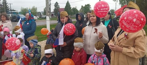 Митинг у обелиска Славы села Новое Ильмово