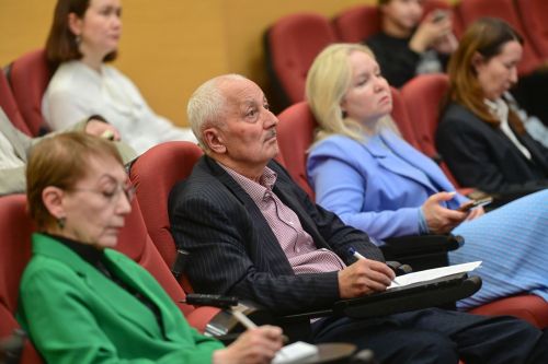 «KazanForum» халăхсен хушшинчи экономика форумне 103 çӗршывран 10 пин ытла çын килме тунă
