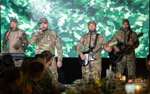Ятарлă çар операцине хутшăнакансем хăйсен пултарулăхӗпе паллаштарӗç