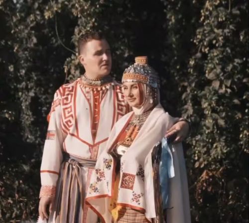 Паллă фольклорист Элтияр Александров кӗçех çӗнӗ юрăпа паллаштарӗ