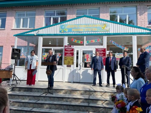 В школе села Новое-Ильмово Дрожжановского района прозвенел первый звонок для 42 учащихся