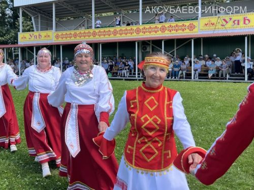 Июлӗн 4-мӗшӗнче Аксу районӗ те Уяв картине тăчӗ