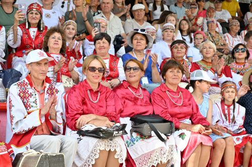 Ситукан, Пайтукан тата Ильтукан – камсем вӗсем е мӗншӗн Çарăмсанра иртнӗ Уяв прологне виçӗ пăртăванпа çыхăнтарчӗç?