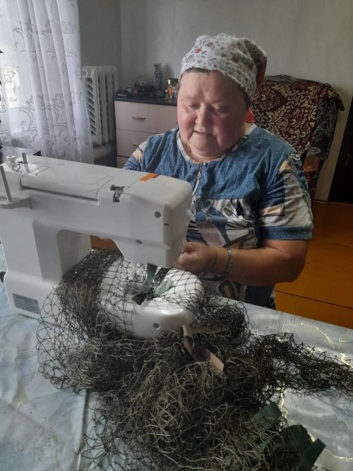 Хӗрлӗшурсем салтаксем валли «Арçури» ятлă костюм çыхаççӗ