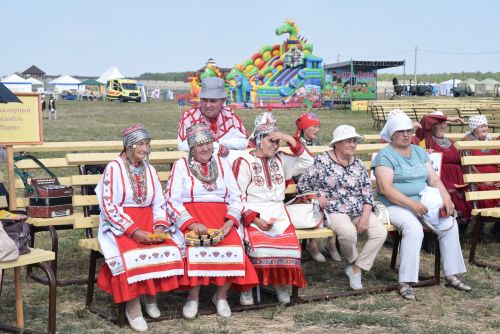 Аслă Уяв 2023
