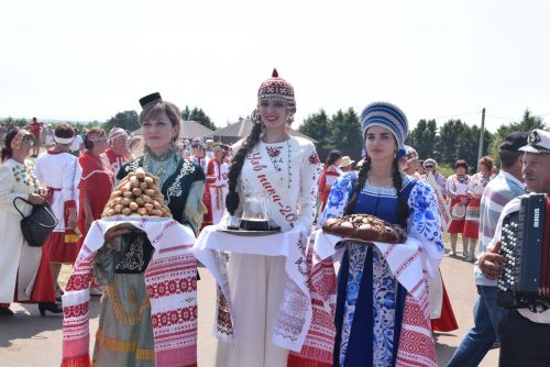 Аслă Уяв 2023