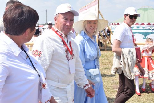 Аслă Уяв 2023