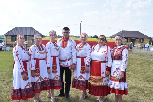 Аслă Уяв 2023