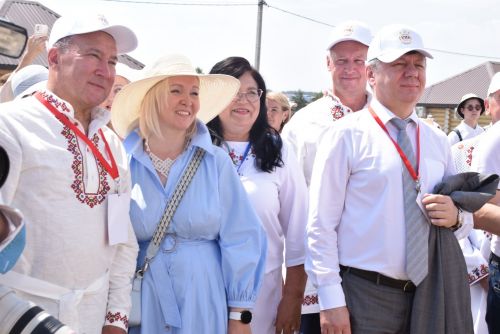 Аслă Уяв 2023