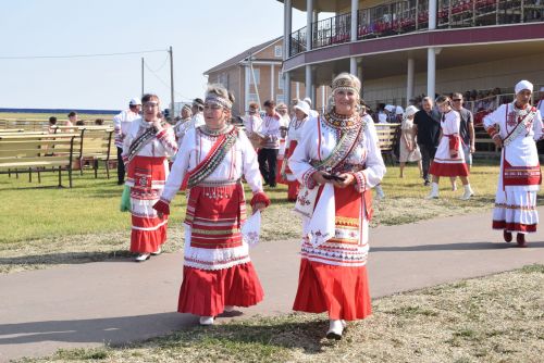 Аслă Уяв 2023