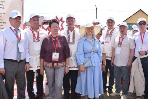 Аслă Уяв 2023