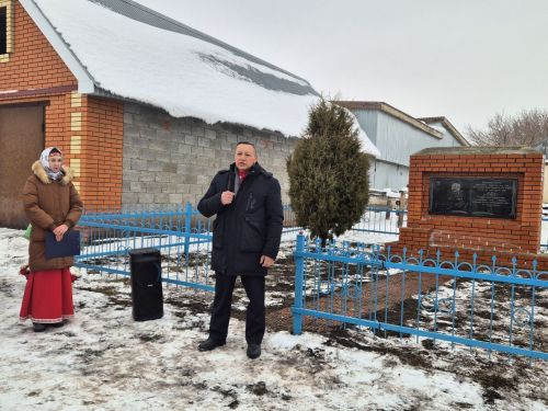 Валентин Урташ çуралнăранпа 100 çул çитрӗ
