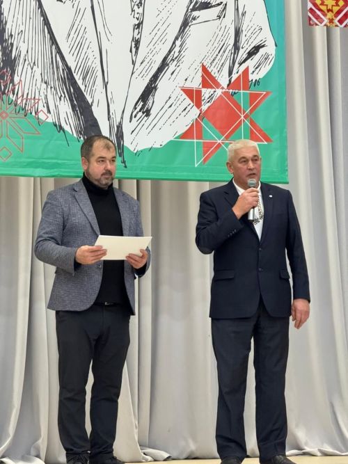 Валентин Урташ çуралнăранпа 100 çул çитрӗ