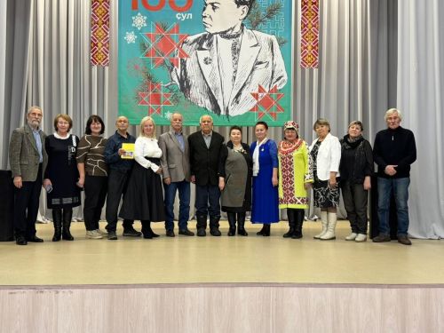Валентин Урташ çуралнăранпа 100 çул çитрӗ