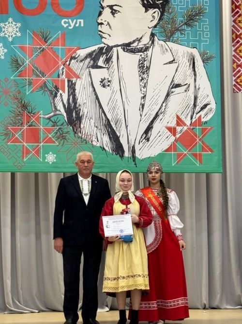 Валентин Урташ çуралнăранпа 100 çул çитрӗ