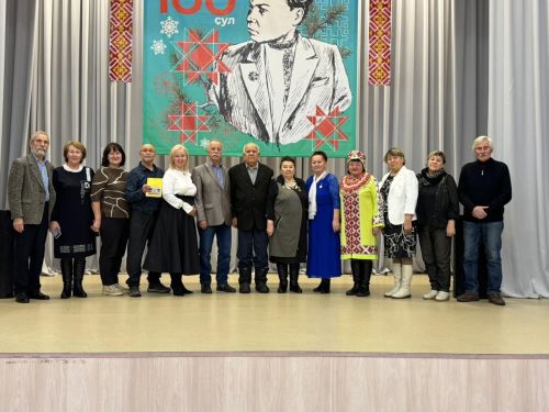 Валентин Урташ çуралнăранпа 100 çул çитрӗ