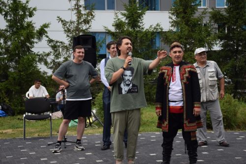 Çеçпӗл Мишши çуралнăранпа 125 çул çитнине халалланă «Чăваш ачи, сассуна пар!» музыкăпа поэзи фестивалӗ