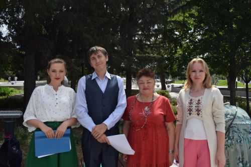 Çеçпӗл Мишши çуралнăранпа 125 çул çитнине халалланă «Чăваш ачи, сассуна пар!» музыкăпа поэзи фестивалӗ