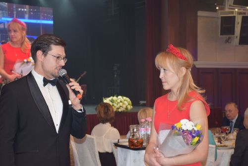 Конкурс: "Женщина года. Мужчина года: Женский взгляд"