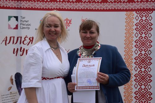 Уяври литература фестивалӗнче