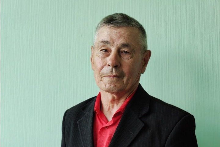 Николай Агаковăн кӗнеки ял çамрăкӗсен пурнăçне сăнлать