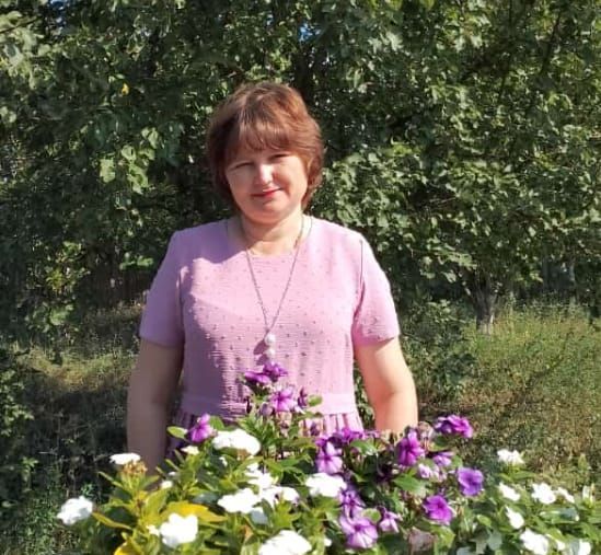 Ольга Николаевна ОХОТНИКОВА 45 çул тултарчĕ
