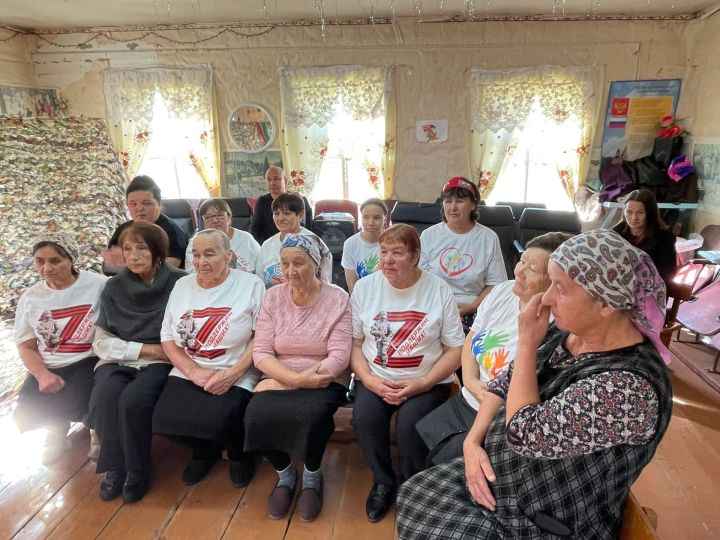 Васильевкăри пуçламăш шкулăн кивӗ çуртӗнче ӗç ялан хӗрӳ: кунта волонтерсем тăрăшаççӗ