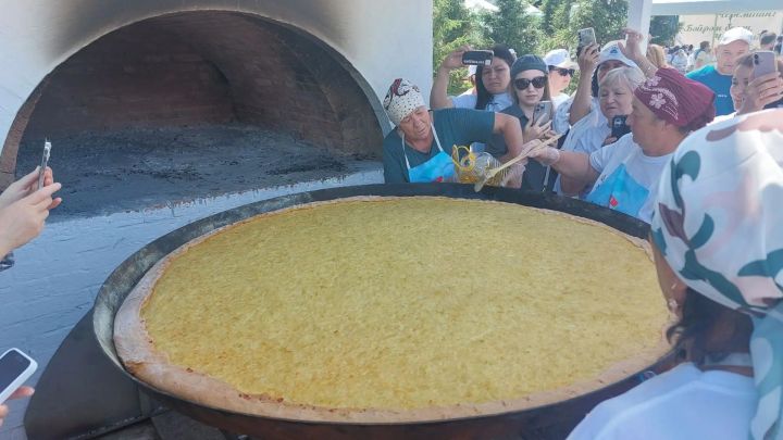 Çарăмсансем сухан кукăлӗ çиме кӗтеççӗ