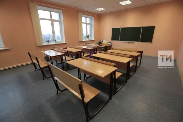 Урокра ачасен телефонпа усă курма юрамасть