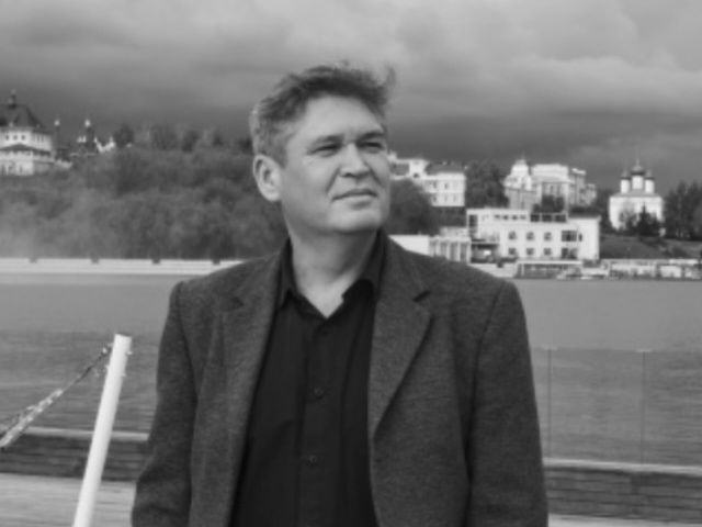 Паллă чăваш кинематографисчӗн Сергей Щербаковăн чӗри тапма чарăннă