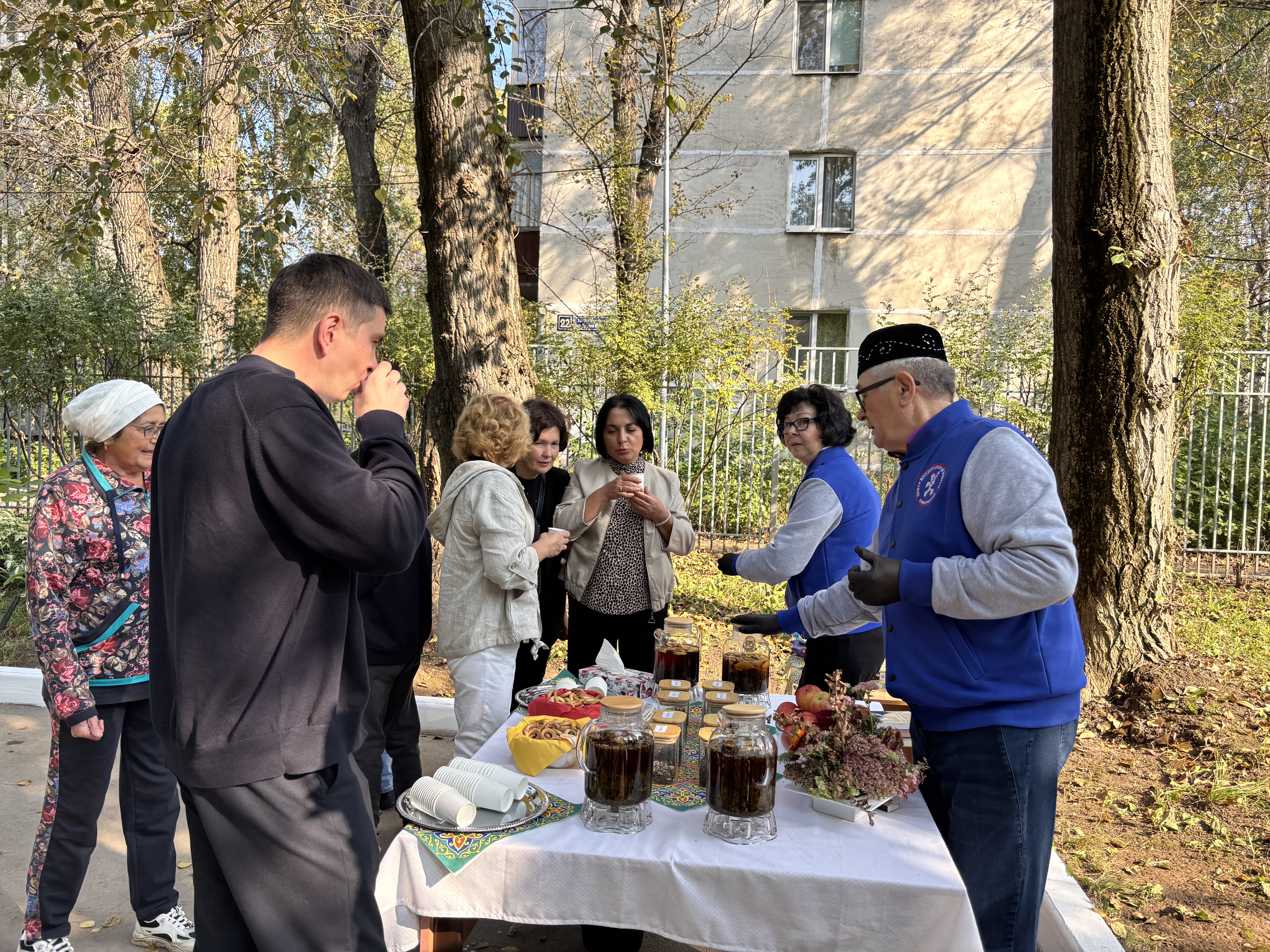 Посадка деревьев в ЦВР