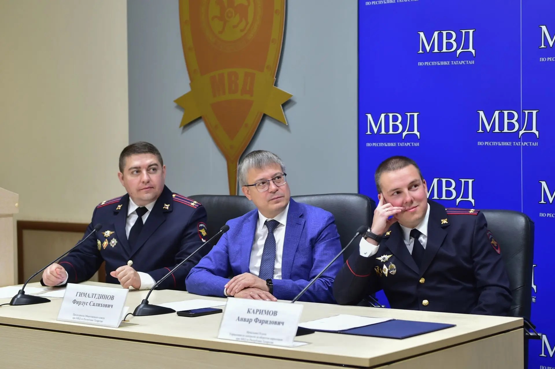 В МВД РТ поздравили учителей