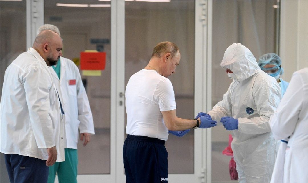 Путин коронавируспа чирлисен пульницине тӗрӗсленӗ