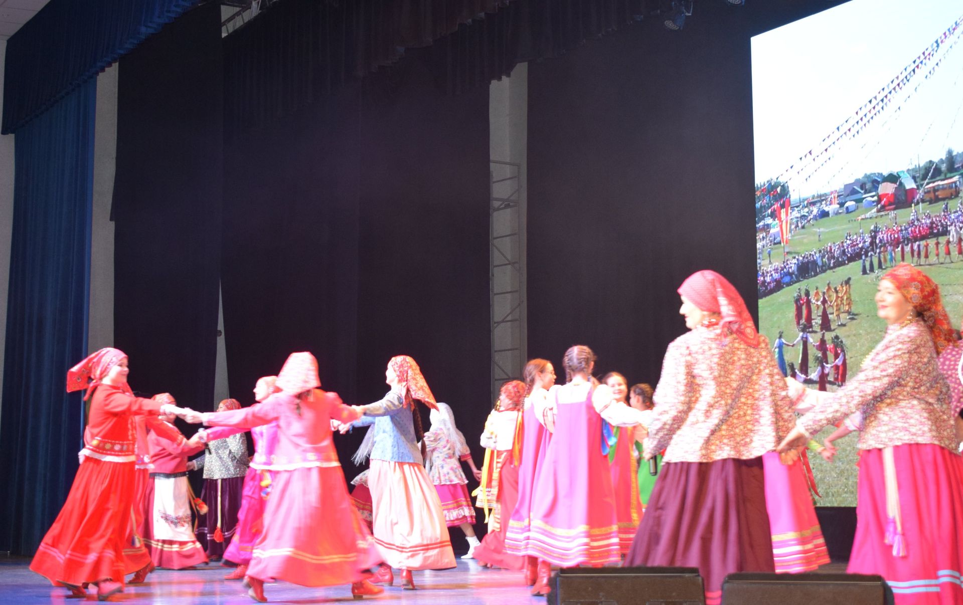 Ноябрӗн 3-мӗшӗнче «Тутарстанăн культура тӗп хули» конкурса пӗтӗмлетеççӗ