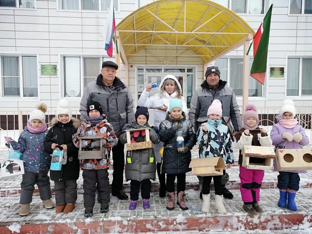 Вӗçен кайăксем валли – сырăшсем