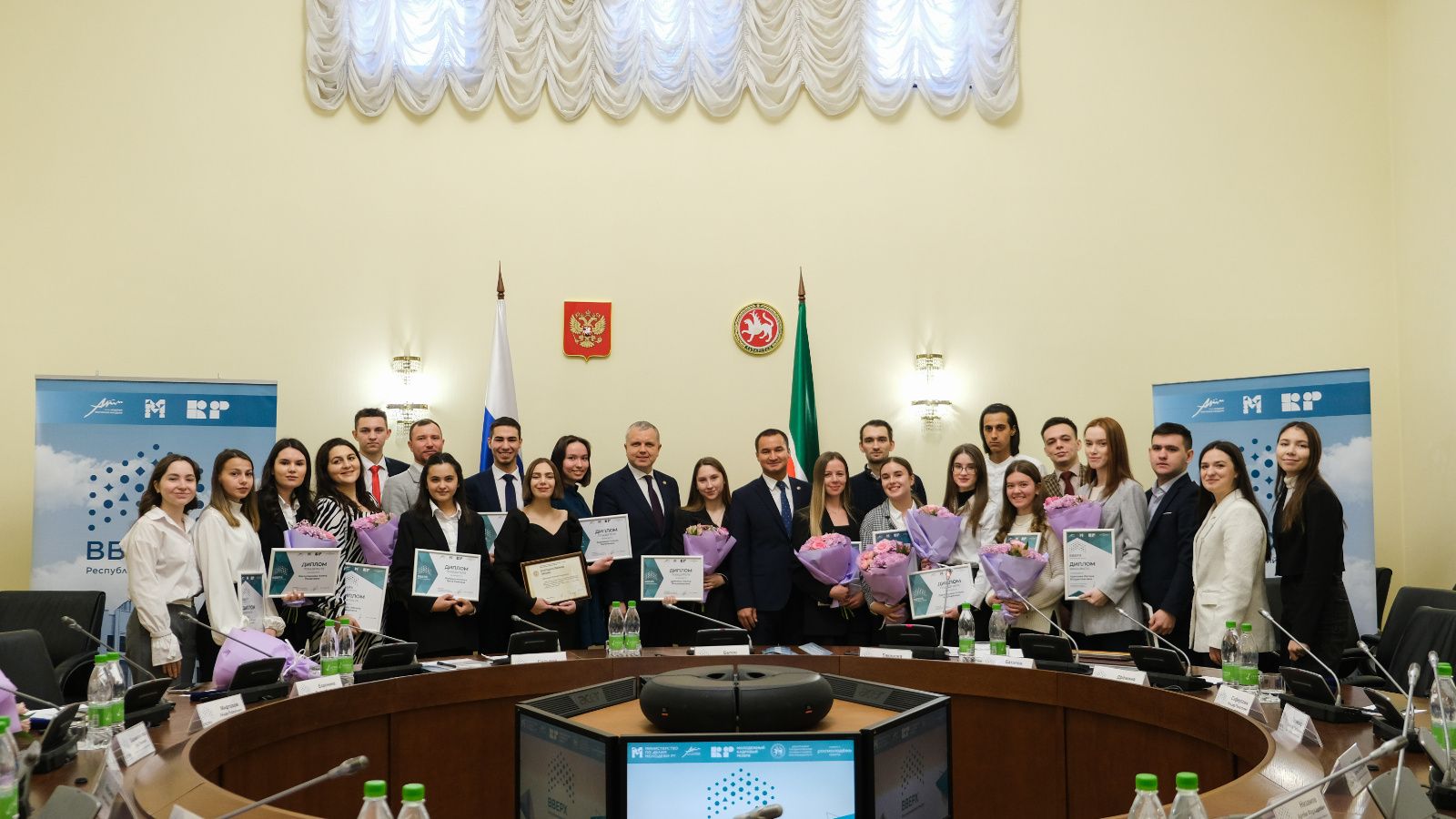 «Вверх!» конкурса пӗтӗмлетнӗ