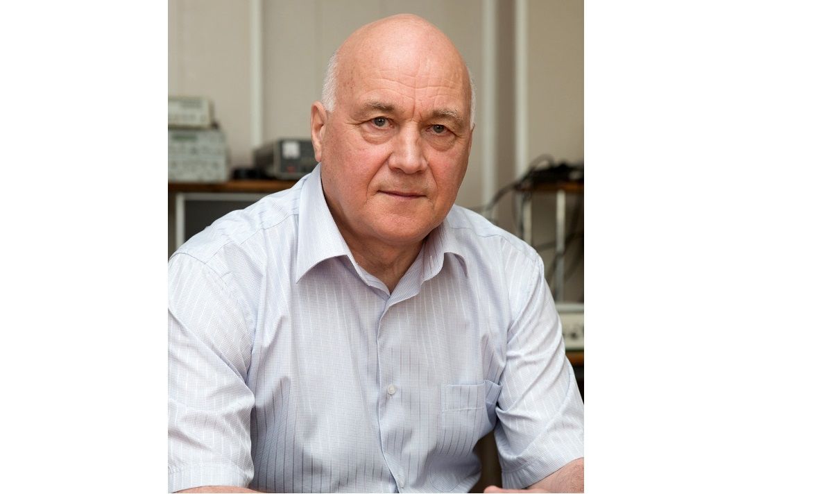 Юрий Евдокимова хисеплӗ ят парса чысланă