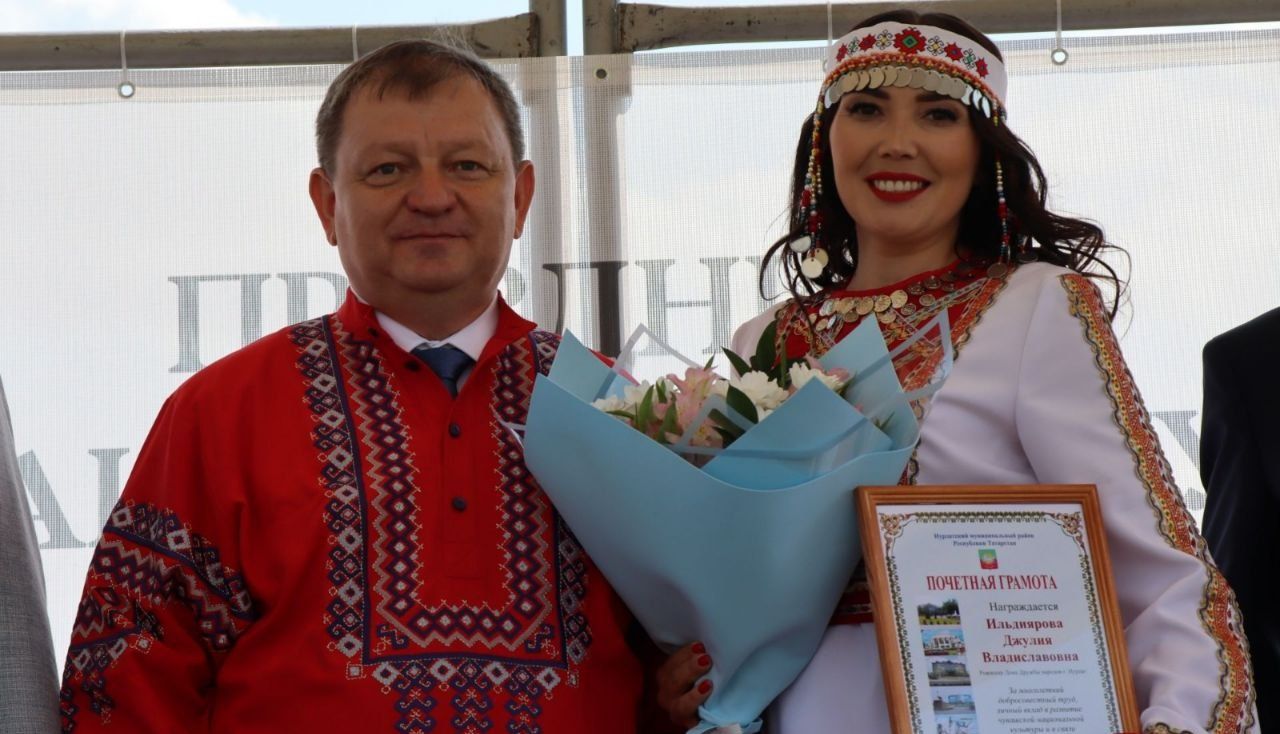 Нурлатри Уява районăн çӗнӗ пуçлăхӗ чăвашла тумланса килчӗ