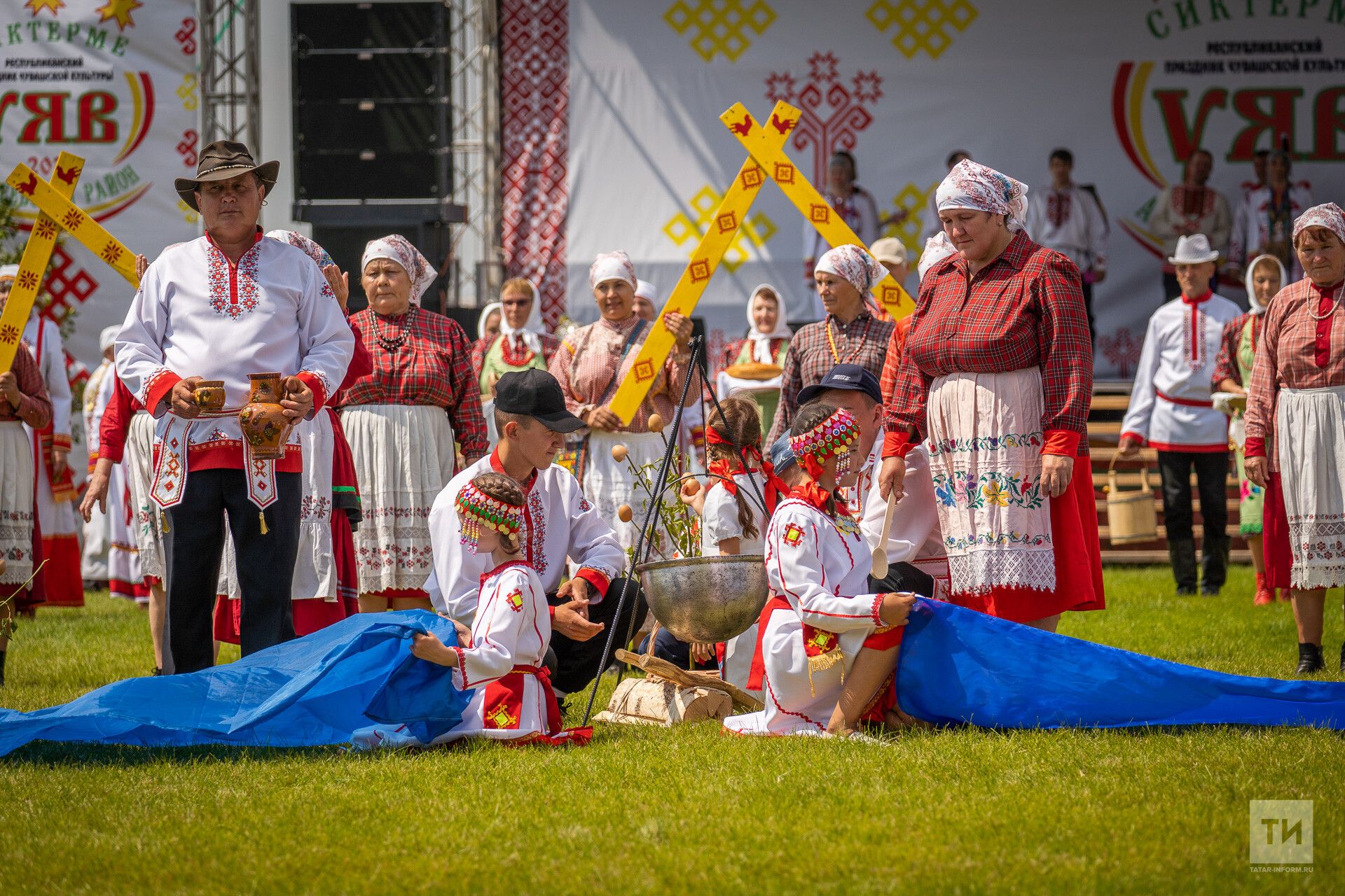 Кăçалхи Уявра çамрăксене курса савăнтăмăр