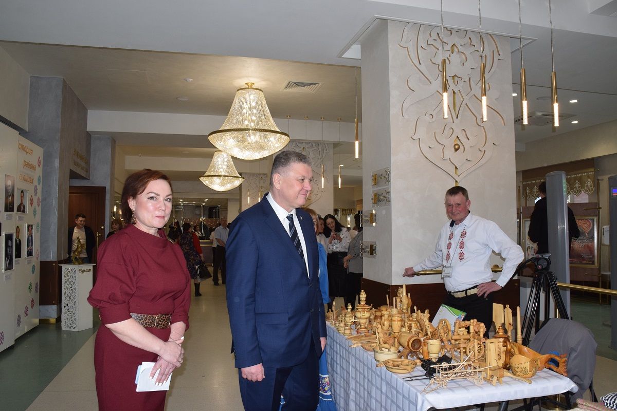 Районсен культура кунӗсем малалла тăсăлаççĕ