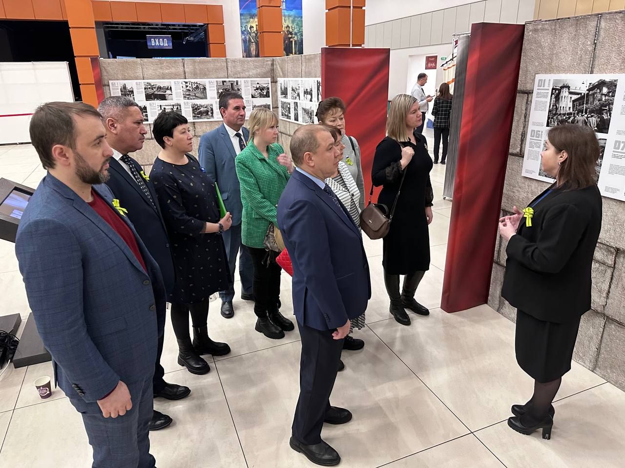 Ленинграда блокадăран хăтарнăранпа 80 çул: Пискарев масарӗнче пытарнă кашни чăваш салтакӗн ятне тупса палăртнă