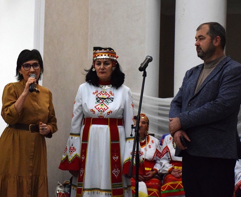 Тавах, Ольга Александровна. Салам, Ольга Владимировна