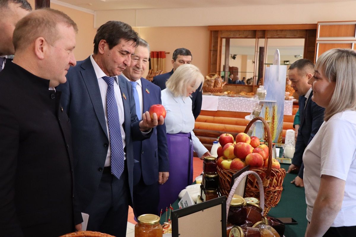 Çӗпрел çулталăка пӗтӗмлетрӗ